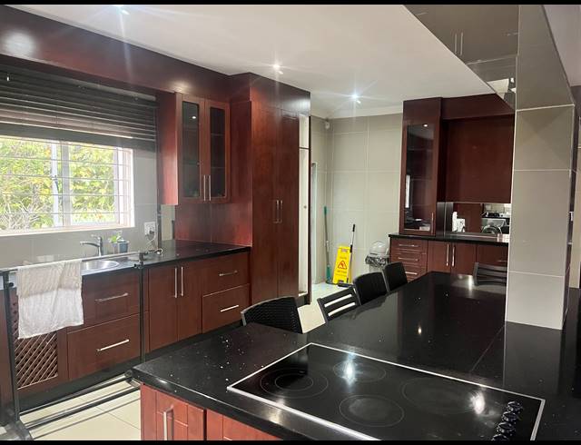 4 BEDROOM HOUSE TO LET IN WATERKLOOF RIDGE